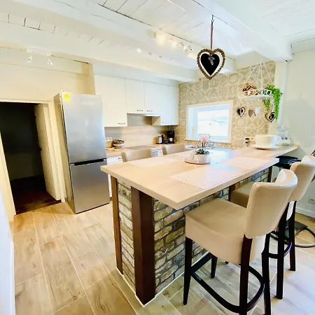 Spacious Holiday In Near Belgian Coast *